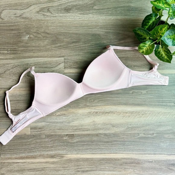 Victoria’s Secret T-shirt Light Pink Striped Lightly-Lined Wireless Bra 34D - Picture 14 of 16